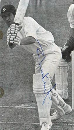 Brian-Luckhurst-autograph-signed-kent-cricket-memorabilia-kccc-england-test-match-batsman-lucky-hootsman-boot-boy-president-signature