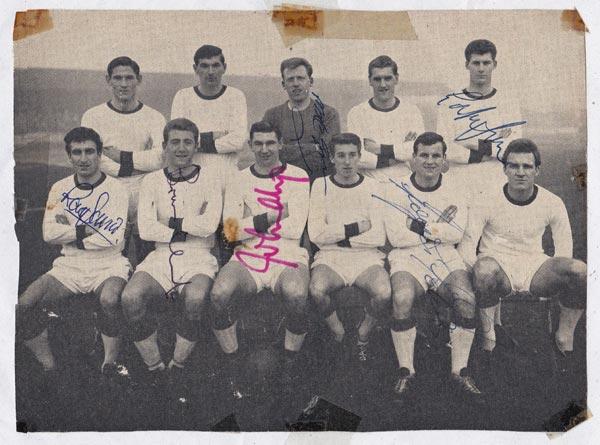 Bristol-City-football-memorabilia-signed-team-photo-1960s-ashton-gate-the-robins-signature