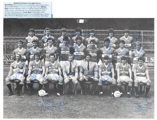 Charlton-Athletic-football-memorabilia-CAFC-signed-team-photo-autograph-1980s-The-Valley-Alan-Curbishley-Lennie-Lawrence-Steve-Gritt-Nicky-Johns-Les-Berry-Lee-Aizlewood