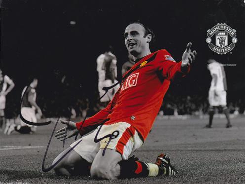 Dimitar-Berbatov-autograph-signed-Man-Utd-FC-football-memorabilia-photo-Manchester-United-Bulgaria-signature
