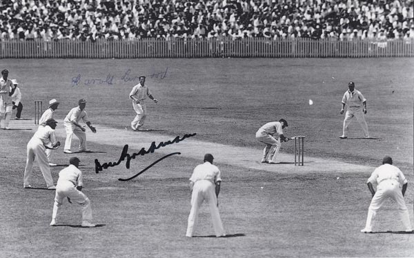 Don-Bradman-autograph-signed-bodyline-ashes-test-photo-harold-larwood-signature-bill-woodfull-england-australia-1932-1933