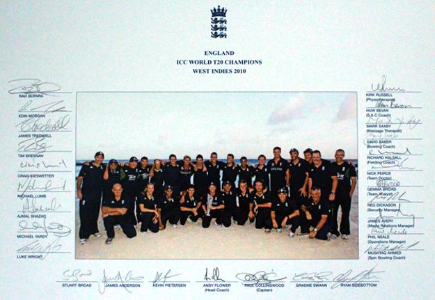 England-cricket-memorabilia-2010-World-T20-Champions-signed-trophy-squad-photo-team-ECB-West-Indies-Collingwood-Pietersen