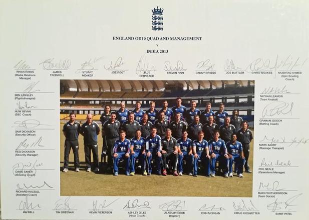 England-cricket-memorabilia-signed-squad-photo-team-2013-India-tour-ODI-Kevin-Pietersen-autograph-Joe-Root-Alastair-Cook-Eoin-Morgan-Jos-Buttler-staff