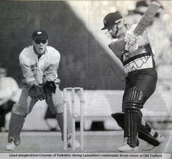 GRAHAM-LLOYD-autograph-signed-Lancashire-cricket-memorabilia-lancs ccc umpire signature