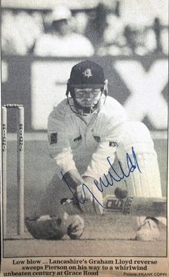 GRAHAM-LLOYD-autograph-signed-lancashire-cricket-memorabilia-lancs-ccc-warks-signature