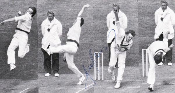 Geoff-Lawson-autograph-signed-Australia-cricket-memorabilia-Ashes-fast-bowler