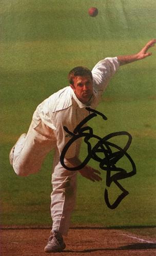 IAN-SALISBURY-memorabilia-signed-Surrey-cricket-memorabilia-magazine-pic-autograph