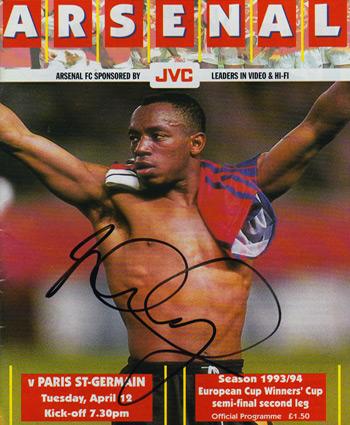 IAN-WRIGHT-memorabilia-Arsenal-FC-signed-programme-Paris-autograph-Gunners-football-memorabilia-350