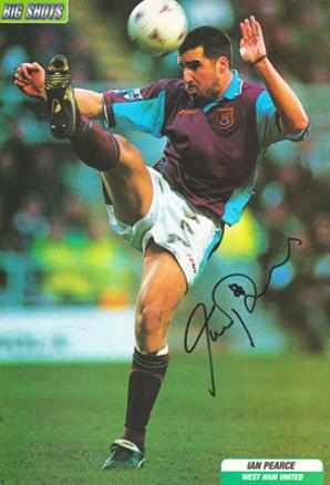 Ian Pearce autograph signed west ham united football memorabilia hammers whufc signature