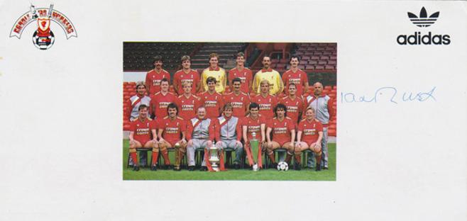 Ian-Rush-autograph-liverpool-football-memorabilia-1986-double-winners-signed-team-photo-adidas-lfc-league-champions-fa-cup-anfield-kop-top-goal-scorer-wales