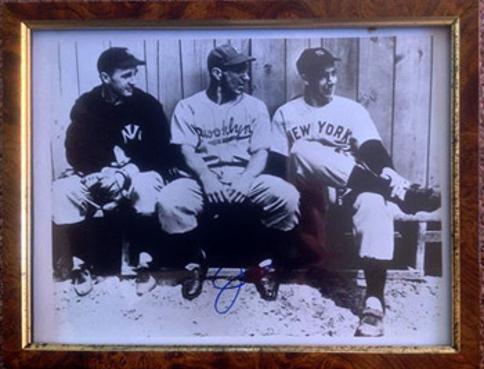 JOE DiMAGGIO memorabilia (New York Yankees memorabilia ) signed dugout photo. MLB memorabilia Yankee Clipper Joltin Joe autograph 