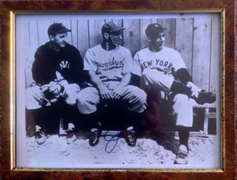 JOE DiMAGGIO memorabilia (New York Yankees memorabilia ) signed dugout photo. MLB memorabilia Yankee Clipper Joltin Joe autograph