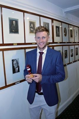 Joe-Root-Ashes-Urn-Hon-Ivo-Bligh-8th-Earl-of-Darnley-Roya-St-Georges-golf-club-england-cricket-captain-australia-1