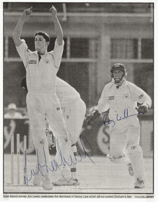 Jon-Lewis-signed-gloucs-ccc-pic-reg-williams-autograph