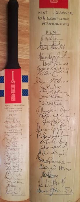 Kent-cricket-memorabilia-glamorgan-signed-1993-gray-nicolls-sunday-league-match-canterbury-iva-viv-richards-last-game-kccc