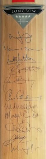 Longbow-Gray-Nicolls-signed-cricket-bat-memorabilia-robertsbridge-sussex-kent-surrey-essex-cowdrey-ben-stokes-autograph