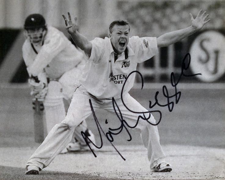 MARTIN-SAGGERS-memorabilia-Kent-cricket-memorabilia-signed-photo-autograph