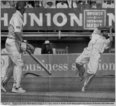 Mark-Butcher-autograph-signed-Surrey-CCC-Cricket-memorabilia-England-test-match-South-Africa-catch