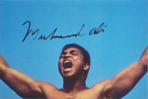 Muhammad-Ali-memorabilia-signed-boxing-photo-autograph-cassius-clay-world-heavyweight-champion-photo