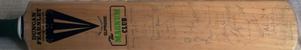 Pakistan-cricket-memorabilia-signed-bat-1987-tour-England-Imran-Khan-autograph-Javed-Miandad-Abdul-Qadir-David-Gower-Mike-Gatting-Ian-Botham-Raja-Malik-Akhtar