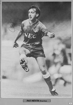 Pat-Nevin-autograph-signed-Everton-fc-football-memorabilia-toffees-EFC-signature-scotland-winger