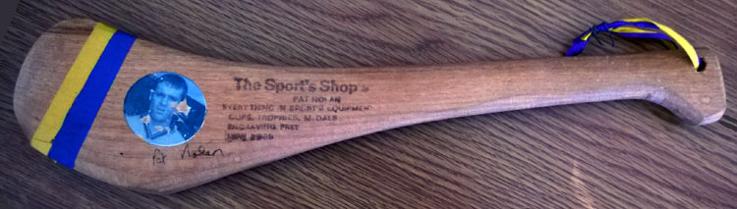 PAT NOLAN (two-times All-Ireland Hurling champion goalkeeper) signed Wexford mini-hurling stick GAA memorabilia