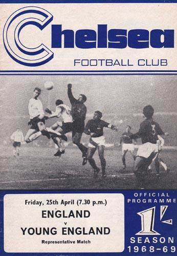 Peter-Osgood-autograph-signed-chelsea-football-memorabilia-young-england-April-1969-stamford-bridge-programme