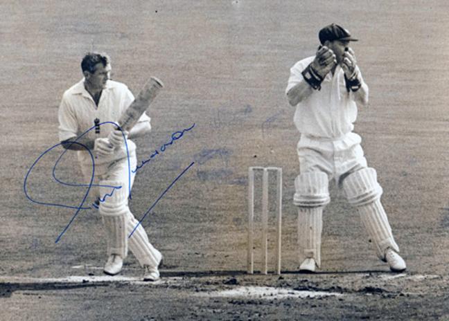 Peter-Richardson-autograph-signed-kent-cricket-memorabilia-england-test-opening-batsman-worcs-ccc--Wisden-Cricketers-of-the-Year-1956-Ashes-Press-Photo-signature
