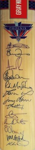 Phoenix-Carbo-Gray-Nicolls-signed-cricket-bat-memorabilia-robertsbridge-sussex-kent-surrey-essex-joe-denly-autograph