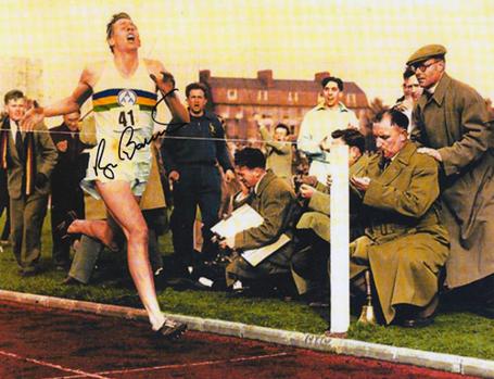 Roger-Bannister-autograph-signed-Athletics-memorabilia-sub-four-minute-mile-Sir-Iffley-road-ouac-world record