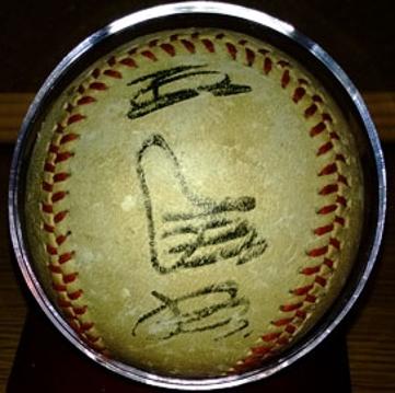SADAHARU OH memorabilia (王貞治) Yomiuri Giants memorabilia signed baseball Nippon League memorabilia autograph