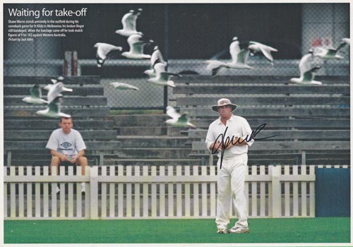 Shane-Warne-autograph-signed-australia-cricket-memorabilia-leg-spinner-seagulls-injury-comeback