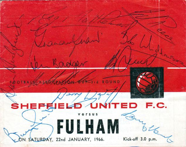 Sheffield-United-football-memorabilia-signed-match-day-programme-jan-1966-Fulham-len-badger-wagstaff-coldwell-reece-woodward-hodgkinson-alan-birchenall-blades-Sheff-Utd
