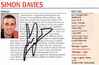 Simon Davies autograph signed Man Utd football memorabilia autographed profile bio Manchester United signature