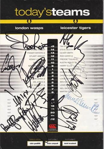Wasps-rugby-memorabilia-signed-2002-matchday-programme-v-leicester-tigers-loftus-road-qpr-london-martin-offiah-autograph-Joe-Worsley-Alex-King-Josh-Lewsey-Craig-Dowd-Paul-Sampson-wrufc-warren-gatland